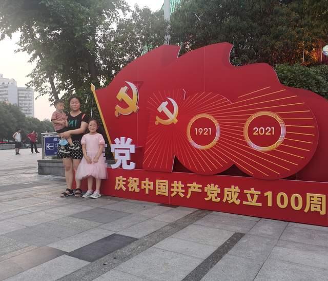 地球每天消耗石油相当于一条河流,你猜地球是否会变轻?